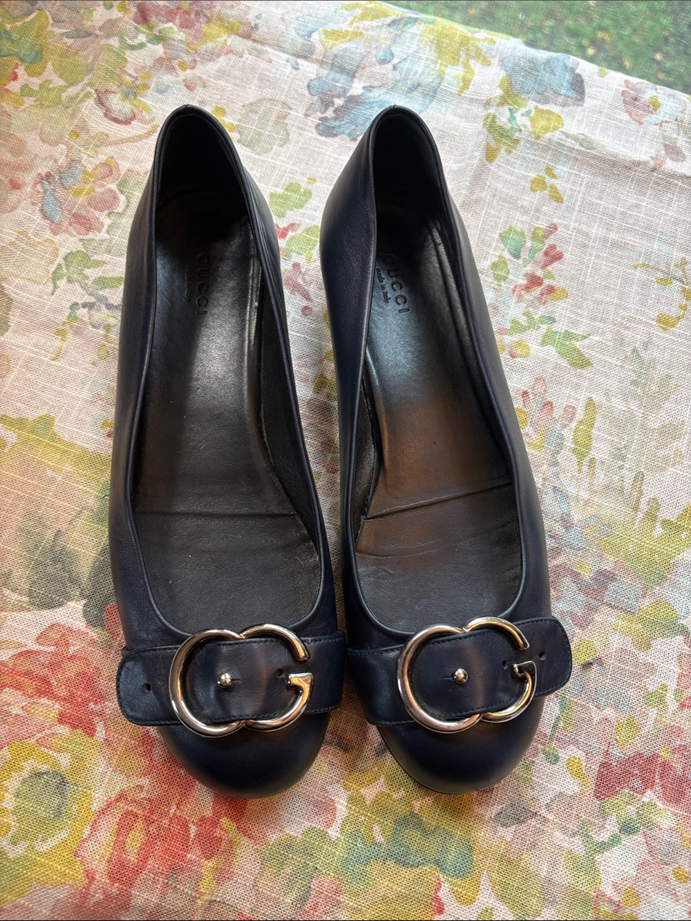 Authentic Gucci Dark Navy Leather Ballet Flats with Gold Double G Buckle 39.5 9.
